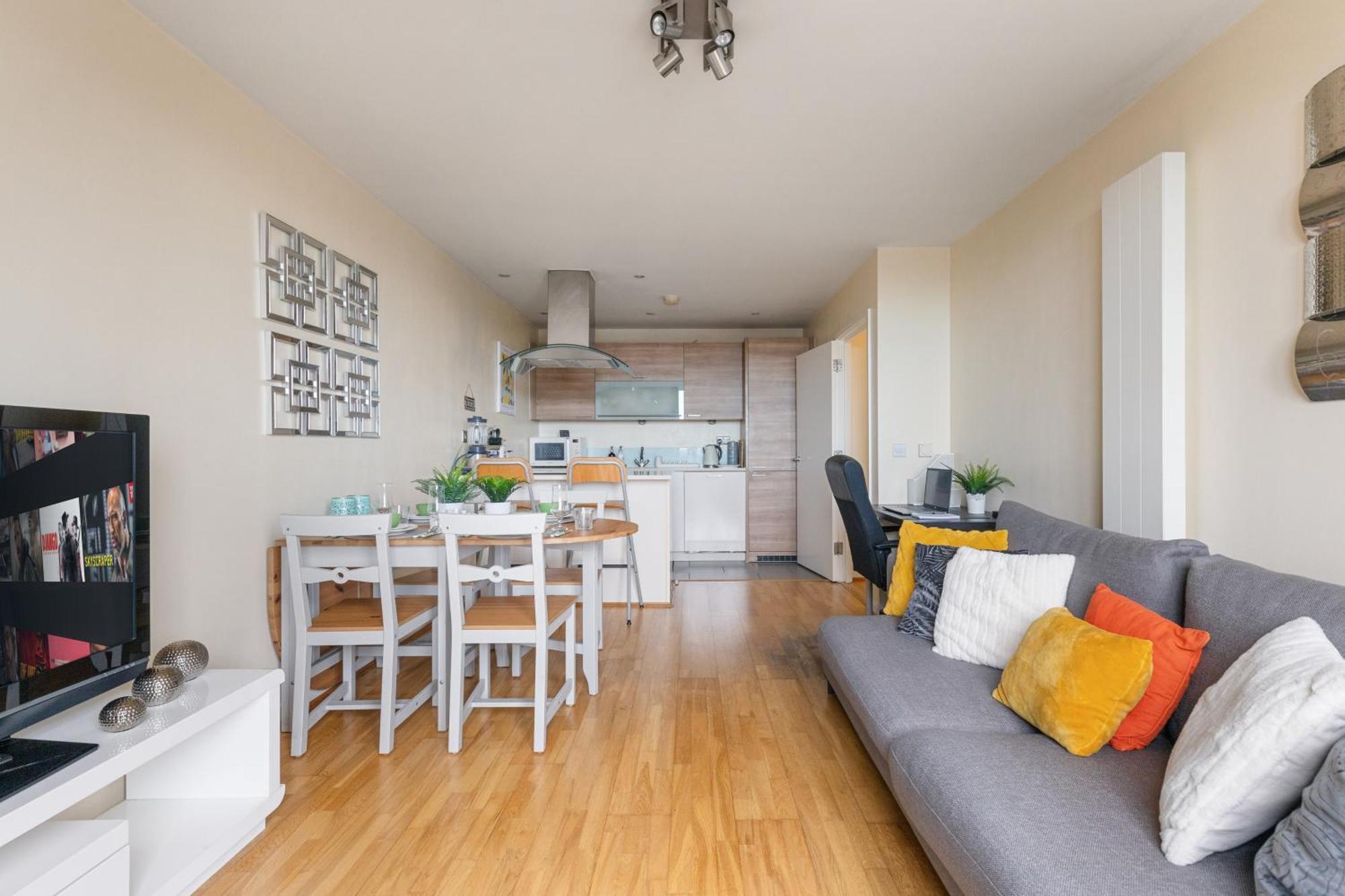 Stratford Skyview Apartment Londra Esterno foto